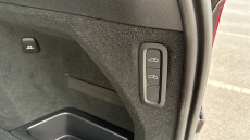 Volvo XC90 2.0 T8 PHEV Ultra Dark 5dr AWD Geartronic Estate